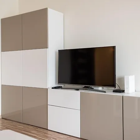 Red Spacious Apartamento Varsovia