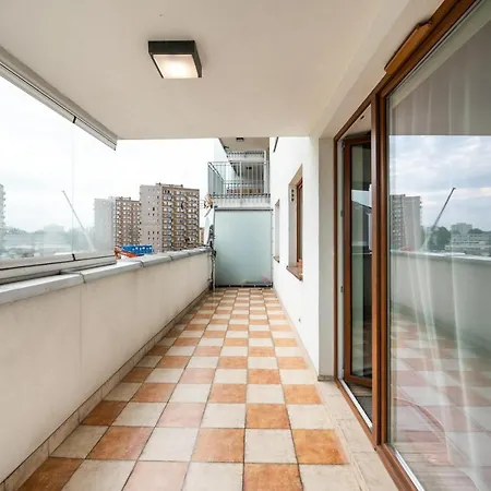 Red Spacious Apartamento Varsovia
