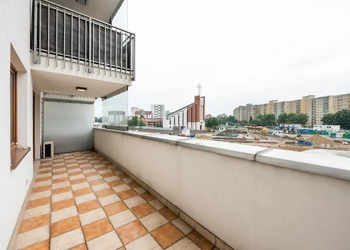 Metro Kondratowicza Spacious By Bookinghost 公寓