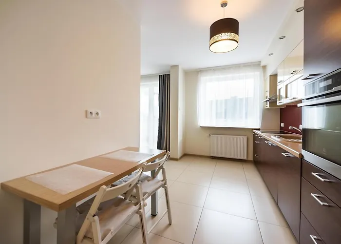 公寓 Metro Kondratowicza Spacious By Bookinghost 华沙