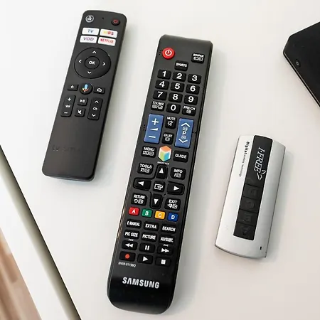 Metro Kondratowicza Spacious By Bookinghost Lägenhet