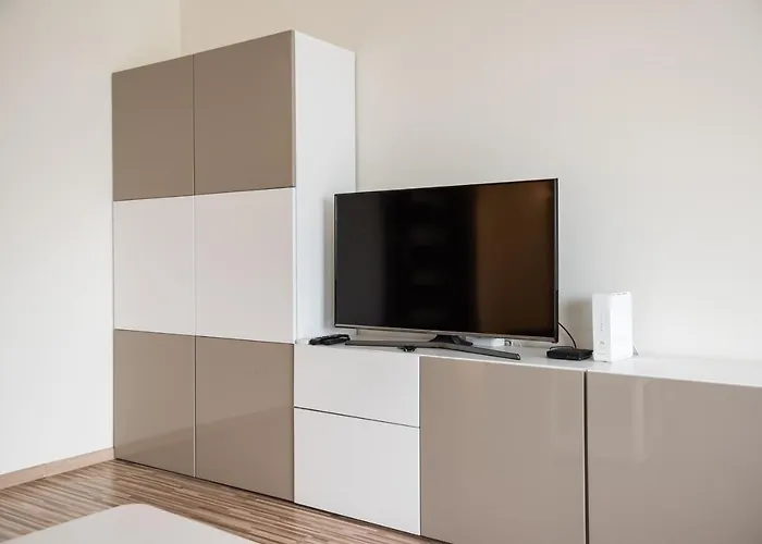 Metro Kondratowicza Spacious By Bookinghost 아파트 바르샤바