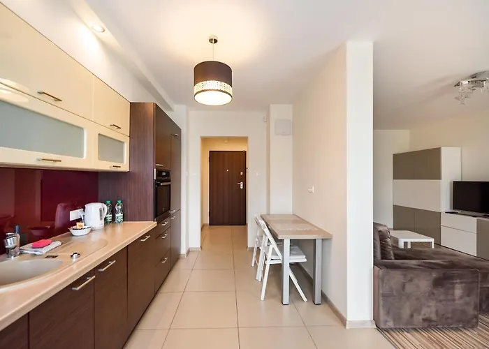 Metro Kondratowicza Spacious By Bookinghost 아파트 *