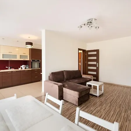 Daire Metro Kondratowicza Spacious *